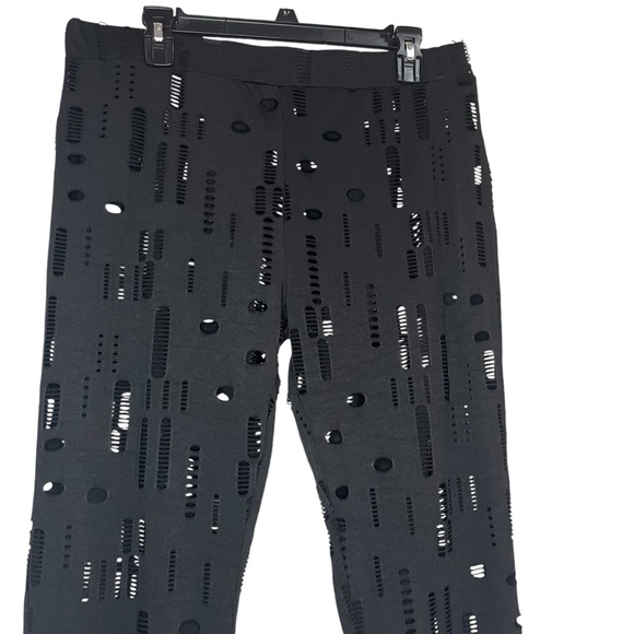 SHEIN 2 Piece Black Cut Out Tee & Leggings XXL - Picture 8 of 12